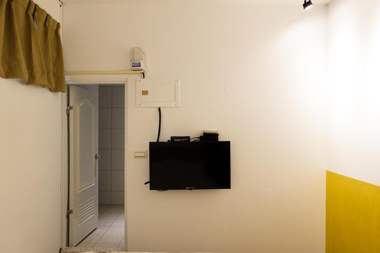 Small Island Homestay Tainan Exterior foto