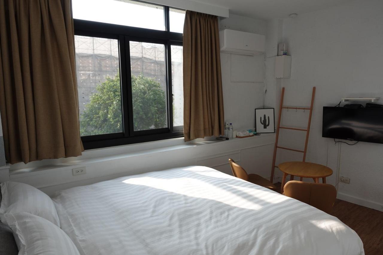 Small Island Homestay Tainan Exterior foto