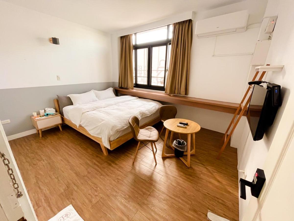 Small Island Homestay Tainan Exterior foto